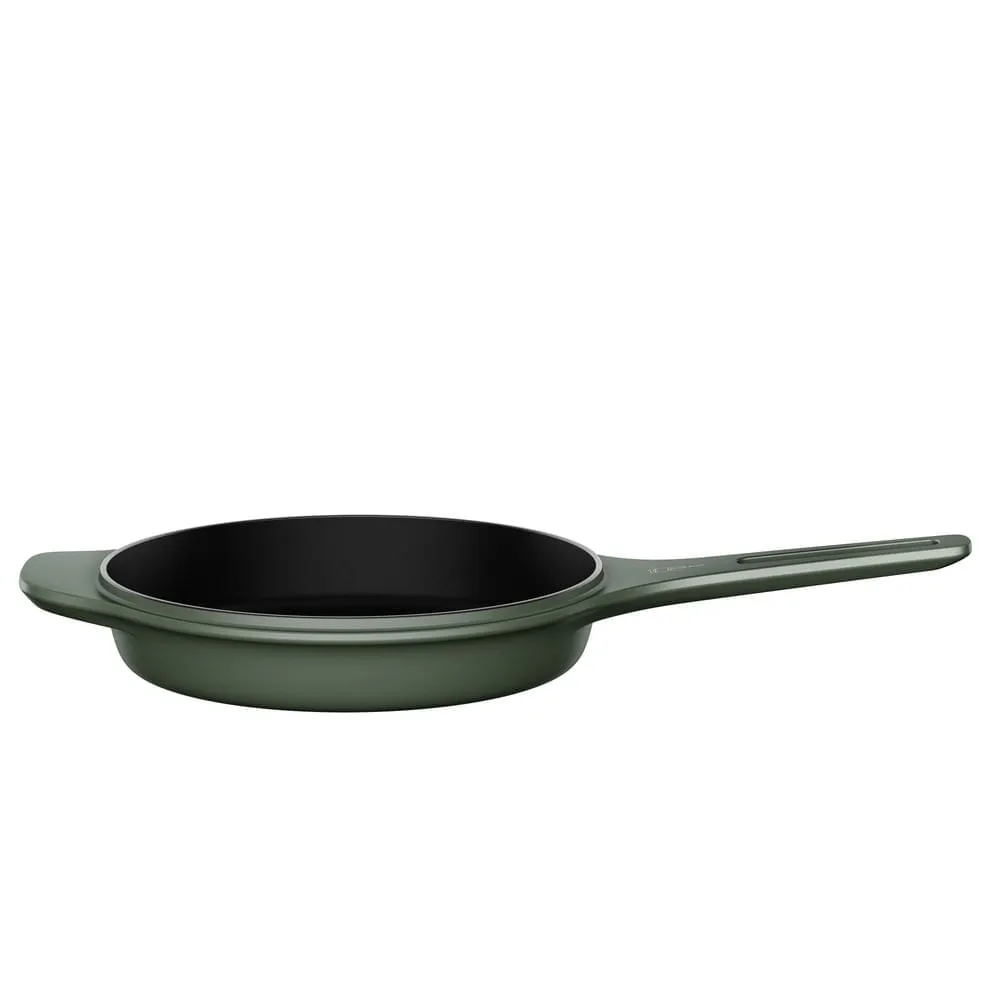 Kit Panela de Ferro Fundido Esmaltado Caçarola Electrolux 24cm + Frigideira de Ferro Fundido Esmaltado Electrolux 26cm verde Linha 100 Anos Celebre
